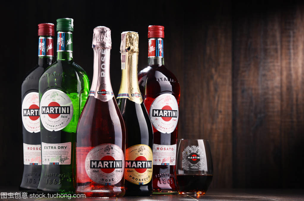 瓶马丁尼 意大利苦艾酒的经典传奇